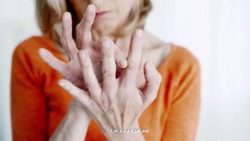 راقب أظافرك فقد تحمل علامة تحذيرية على إصابتك بسرطان الرئة راقب أظافرك فقد تحمل علامة تحذيرية على إصابتك بسرطان الرئة