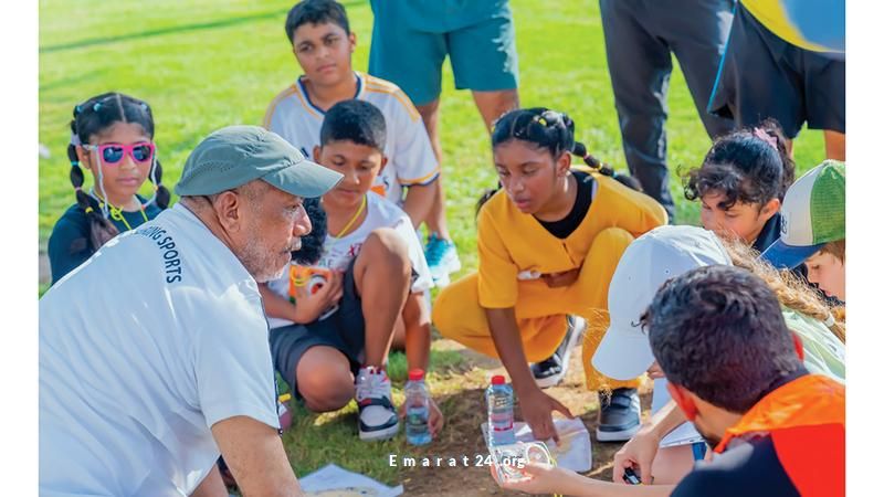متقاعدون إماراتيون يحولون الشغف والعطاء إلى نجاحات في العمر الذهبي