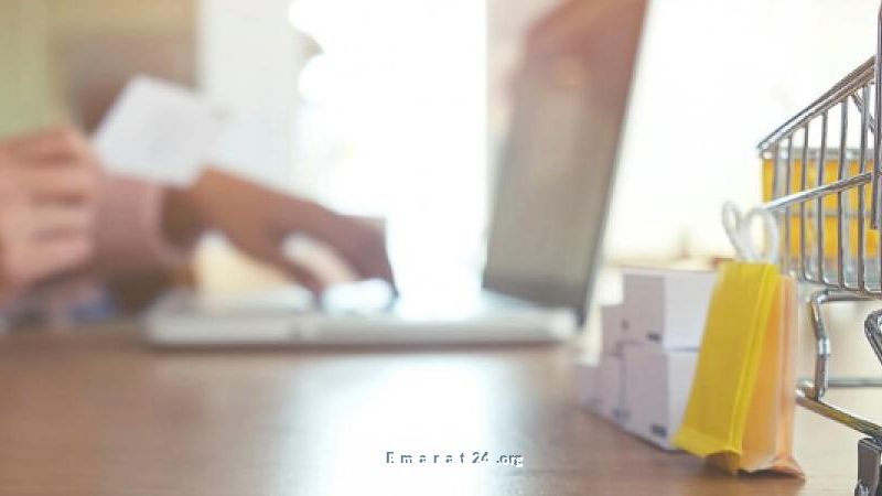 عجوز هندية تفقد مالها كله في محاولة لشراء حليب عبر الإنترنت