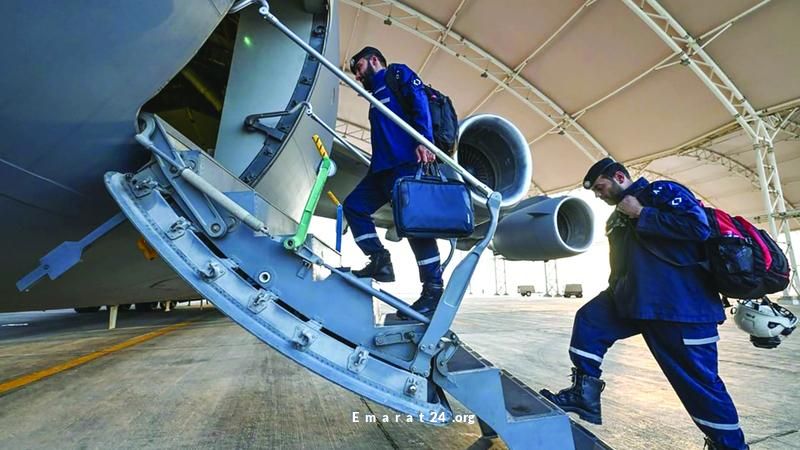 فريقا قيادة العمليات المشتركة والبحث والإنقاذ الإماراتي يتوجهان إلى أفغانستان فريقا قيادة العمليات المشتركة والبحث والإنقاذ الإماراتي يتوجهان إلى أفغانستان