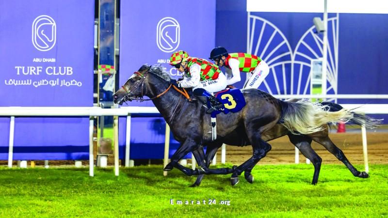 أمسية حماسية في مضمار أبوظبي بمشاركة 94 خيلًا.
