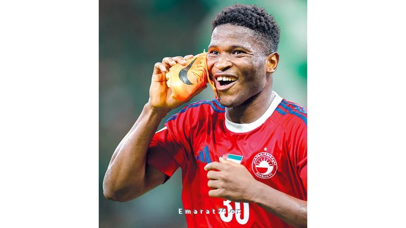 النمر يثير القلق في الأهلي وكامارا يسعد جماهير الشارقة بابتسامته