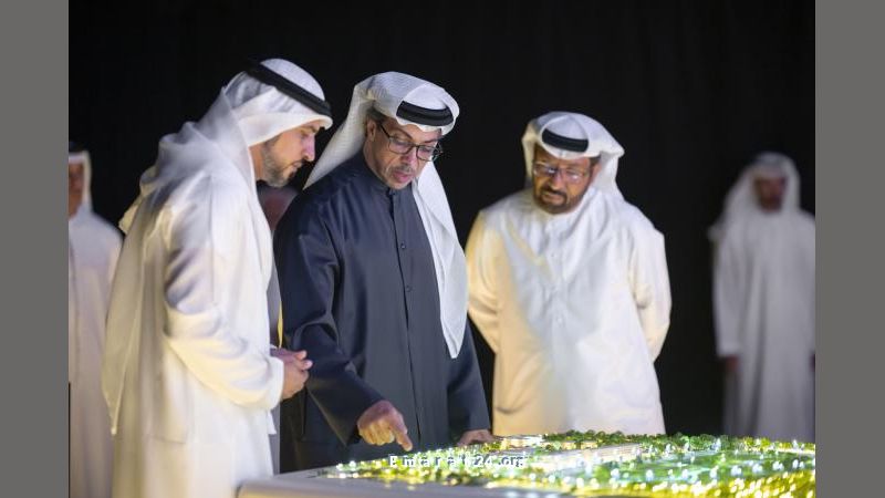 منصور بن زايد يُدشّن مشروع ساحة الخيل في نادي أبوظبي للفروسية