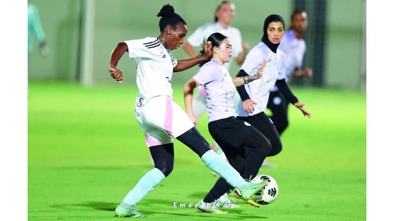 بدرية فيصل: الإمارات قريبة من العالمية في كرة القدم النسائية بدرية فيصل: الإمارات قريبة من العالمية في كرة القدم النسائية