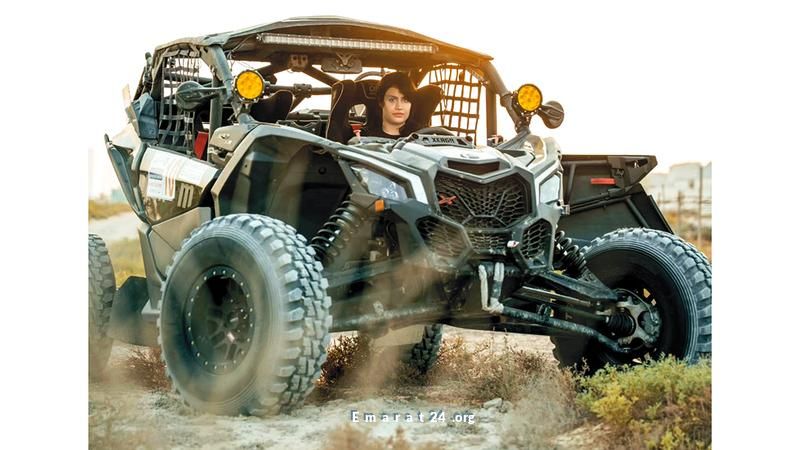 نورا الجساسي تتألق في تحدي الصحراء برالي دبي الدولي