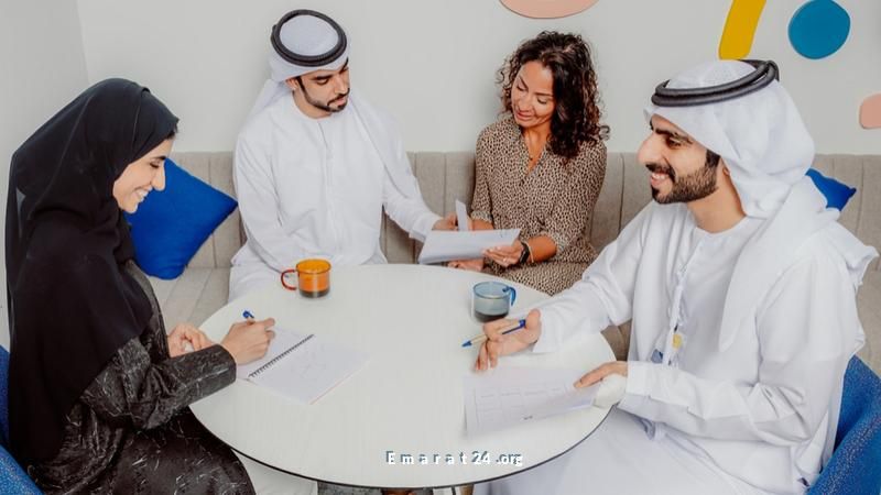 برنامج لضمان بيئة عمل داعمة للأسر والآباء وضمان رعاية الأطفال برنامج لضمان بيئة عمل داعمة للأسر والآباء وضمان رعاية الأطفال