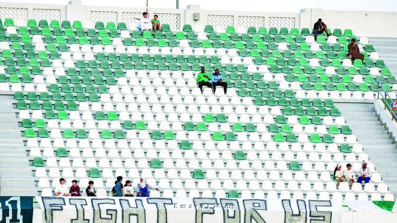 رياضيون يدعون لمراجعة شاملة لجذب الجماهير لملاعب الدوري رياضيون يدعون لمراجعة شاملة لجذب الجماهير لملاعب الدوري