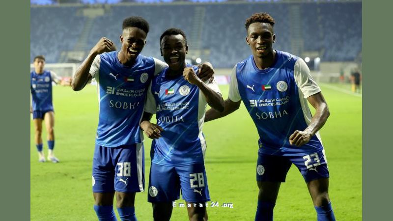 النصر يتألق مع توريه ويتصدر الدوري بعد الفوز على عجمان النصر يتألق مع توريه ويتصدر الدوري بعد الفوز على عجمان