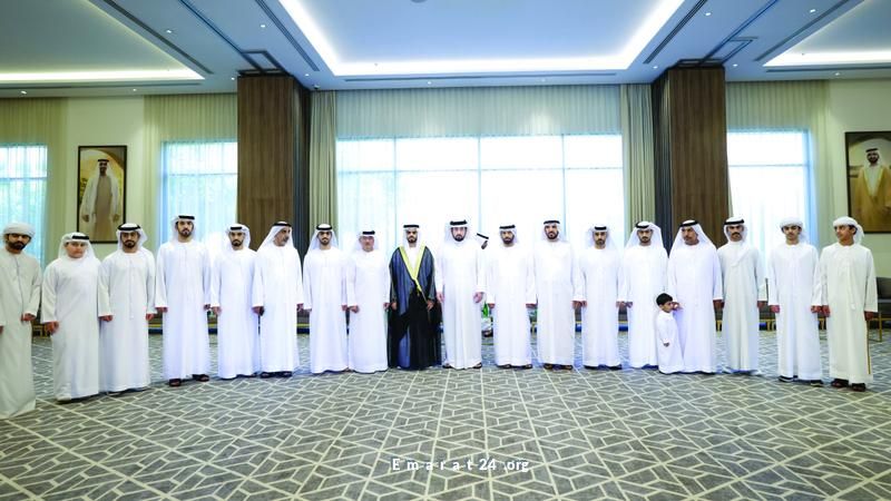 الشيخ أحمد بن محمد يحتفل مع عائلتي الهاجري والريّس في أفراحهما الشيخ أحمد بن محمد يحتفل مع عائلتي الهاجري والريّس في أفراحهما