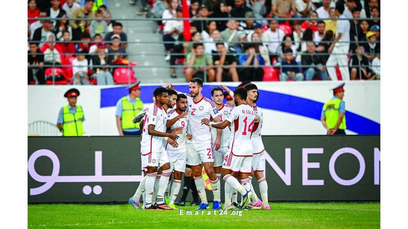 النمر يؤكد: كوزمين يثبت تشكيلة المنتخب دون تغييرات كبيرة النمر يؤكد: كوزمين يثبت تشكيلة المنتخب دون تغييرات كبيرة