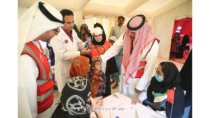 زايد الخير يعيد الأمل لقلوب الأطفال والمسنين في السند