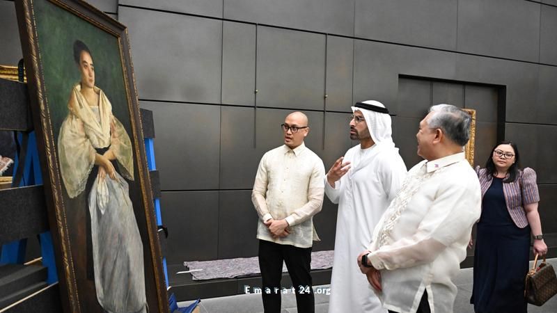 احتفال اللوفر أبوظبي مع لوحات امرأة من بولاكان احتفال اللوفر أبوظبي مع لوحات امرأة من بولاكان