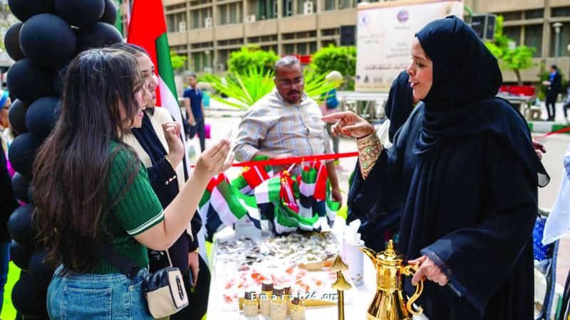 جامعة القاهرة تتألق بالتراث الإماراتي الأصيل جامعة القاهرة تتألق بالتراث الإماراتي الأصيل