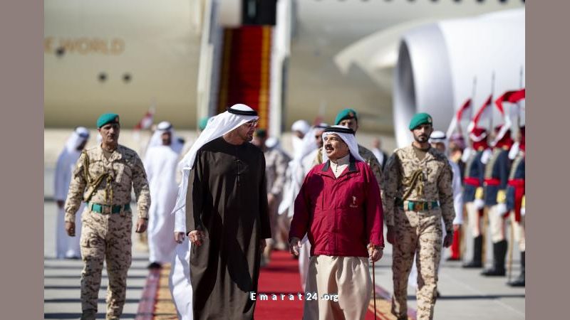 زيارة عمل: رئيس الدولة يصل البحرين واستقبال رسمي من الملك حمد
