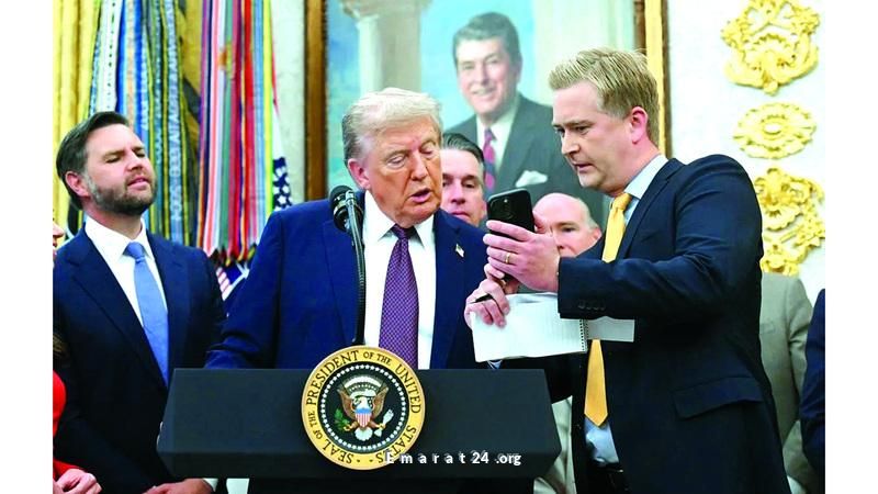 فيديو البيت الأبيض.. ترامب: غير حقيقي ومُصنَّع بالذكاء الاصطناعي فيديو البيت الأبيض.. ترامب: غير حقيقي ومُصنَّع بالذكاء الاصطناعي