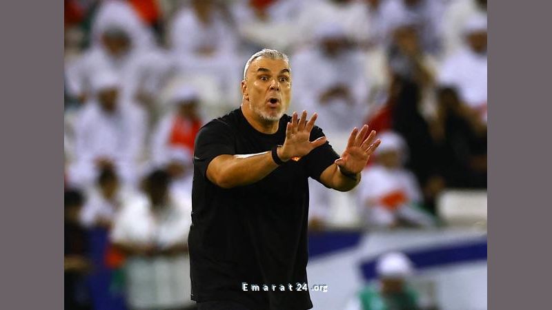 كلمات كوزمين للاعبين بين شوطي مباراة الإمارات وعمان! كلمات كوزمين للاعبين بين شوطي مباراة الإمارات وعمان!