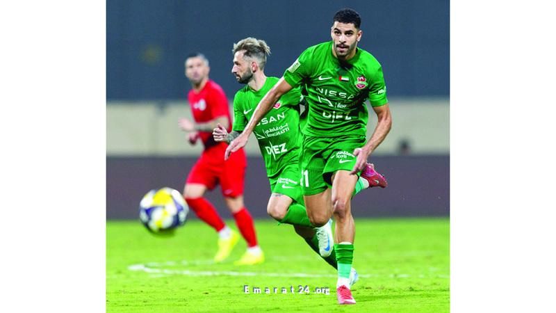 المدرب باولو سوزا: سلطان عادل عنصر رئيسي بالفريق وأكن له المحبة المدرب باولو سوزا: سلطان عادل عنصر رئيسي بالفريق وأكن له المحبة