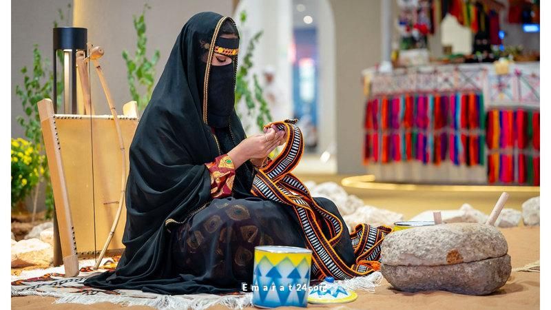 الحرف التراثية في الإمارات جسر نحو صناعات المستقبل الحرف التراثية في الإمارات جسر نحو صناعات المستقبل