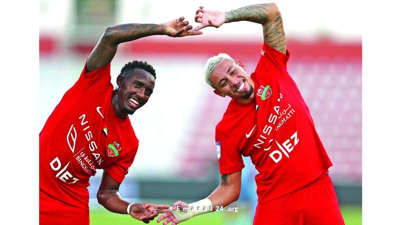 شباب الأهلي يبهر جماهيره في بداية الدوري الموسم الجديد شباب الأهلي يبهر جماهيره في بداية الدوري الموسم الجديد
