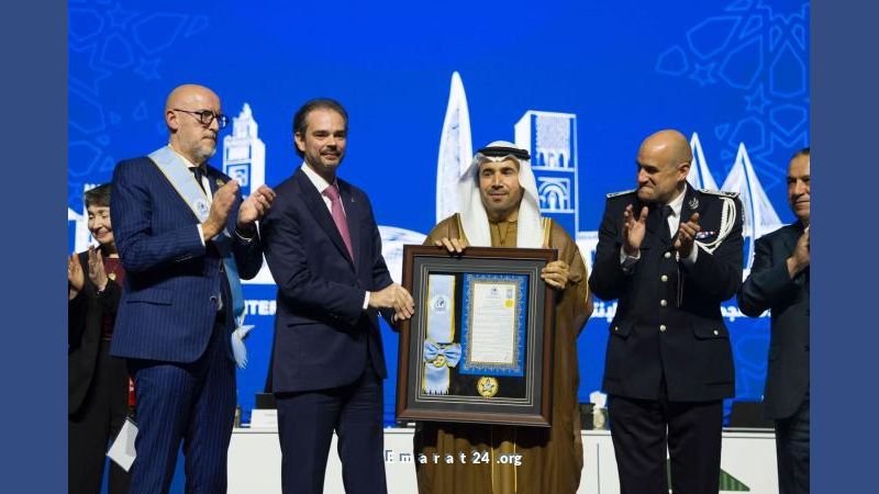 اللواء الريسي يحصل على أعلى وسام من الإنتربول