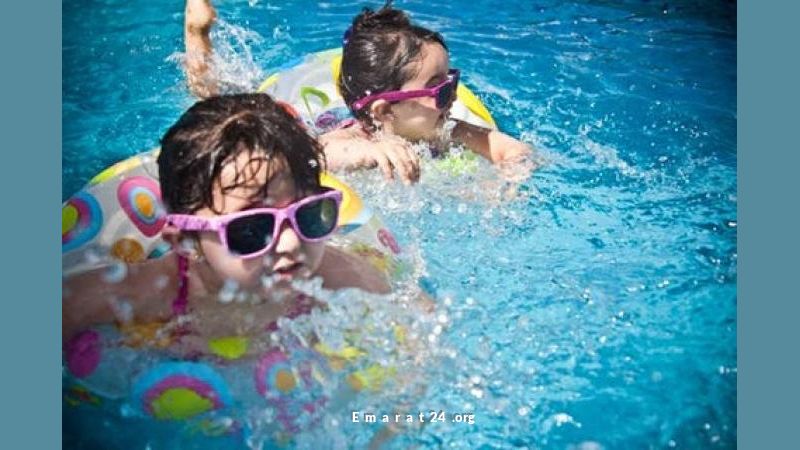 خطوات بسيطة لحماية الأطفال من أشعة الشمس في الصيف خطوات بسيطة لحماية الأطفال من أشعة الشمس في الصيف