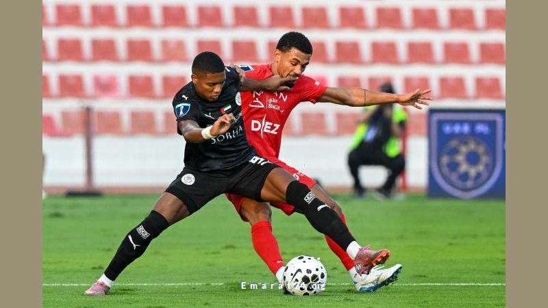 شباب الأهلي يتألقون ويتغلبون على النصر في طريقهم لنصف النهائي