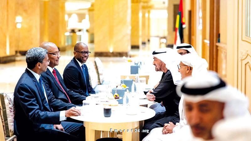 مباحثات بين رئيس الدولة ورئيس سيشل لتعزيز التعاون المشترك وتنميته