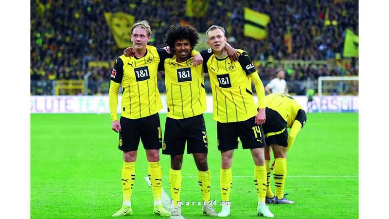 دورتموند يعود للساحة العالمية بمواجهة فلوميننسي في أول ظهور جديد دورتموند يعود للساحة العالمية بمواجهة فلوميننسي في أول ظهور جديد