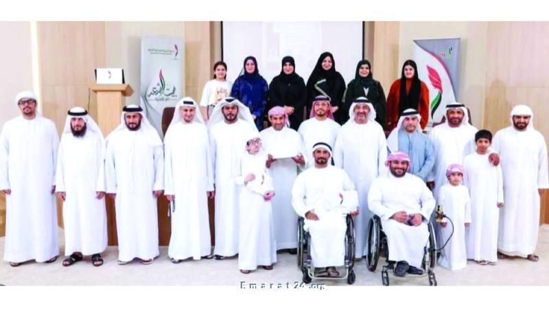 شعراء إماراتيون من أصحاب الهمم يطالبون بدعم إعلامي بلا شفقة أو مِنَّة شعراء إماراتيون من أصحاب الهمم يطالبون بدعم إعلامي بلا شفقة أو مِنَّة