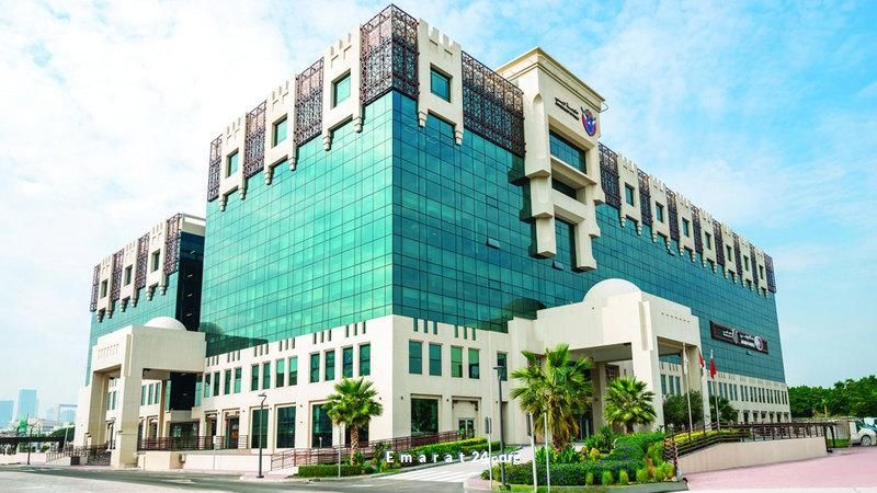 إلزام سائق بدفع مليون درهم كتعويض لإصابة مرافقه.