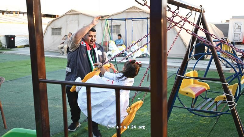 المستشفى الإماراتي العائم يحتفل بعيد الاتحاد الـ54 في العريش مع المرضى