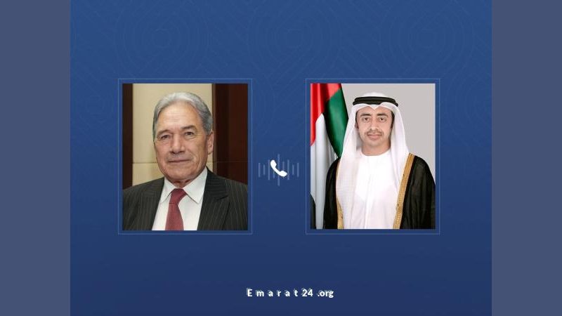 عبدالله بن زايد ووزير خارجية نيوزيلندا يبحثان تعزيز العلاقات الثنائية هاتفياً