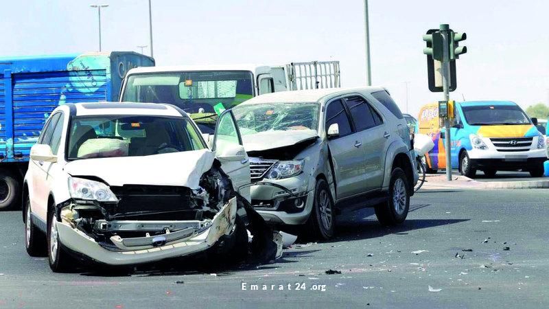 الإبلاغ عن حوادث المركبات خلال 3 ساعات لتقليل العواقب المحتملة الإبلاغ عن حوادث المركبات خلال 3 ساعات لتقليل العواقب المحتملة
