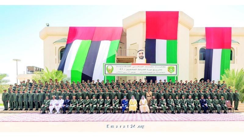 حمدان بن محمد: كلية زايد الثاني تواصل تأهيل أبطال قواتنا المسلحة بالكفاءات الوطنية حمدان بن محمد: كلية زايد الثاني تواصل تأهيل أبطال قواتنا المسلحة بالكفاءات الوطنية