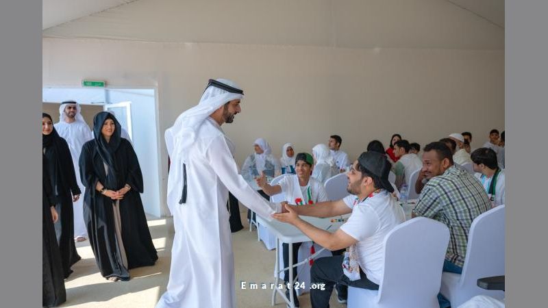 حمدان بن محمد ولطيفة بنت محمد يشاركان في الجلسة الفنية مع أصحاب الهمم