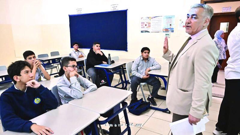 19 سلوكًا إلزاميًا للمعلمين لتعزيز البيئة المدرسية الإيجابية