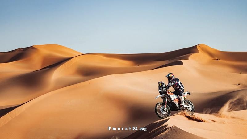 البلوشي يقترب من تحقيق لقب أسطورة الدراجات النارية في رالي دبي