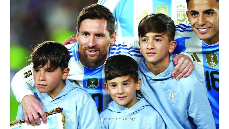 أفضل احتفال وداع.. ميسي يلعب آخر مباراة دولية في الأرجنتين أفضل احتفال وداع.. ميسي يلعب آخر مباراة دولية في الأرجنتين