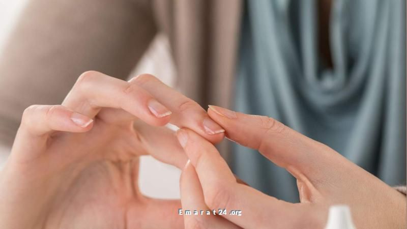 متى تصير البقعة الداكنة تحت الظفر إنذارًا صحيًا خطيرًا؟ متى تصير البقعة الداكنة تحت الظفر إنذارًا صحيًا خطيرًا؟