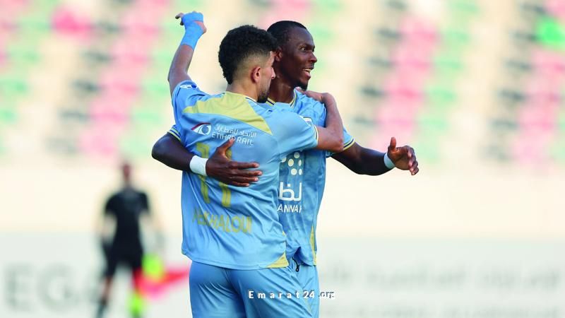 3 مشاهد فنية جعلت الظفرة تحت الأضواء مرة أخرى. 3 مشاهد فنية جعلت الظفرة تحت الأضواء مرة أخرى.