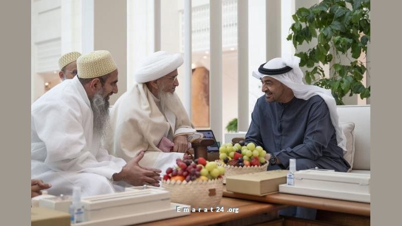 رئيس الدولة يلتقي برائد الطائفة البهرة في اجتماع مؤثر رئيس الدولة يلتقي برائد الطائفة البهرة في اجتماع مؤثر