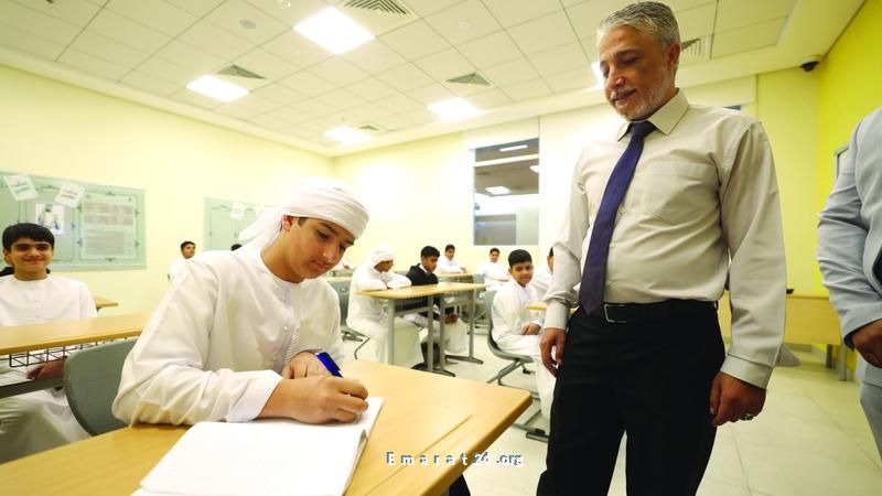 وزارة التعليم تعلن شروط تقييم ورفع طلاب الثانوية العامة وزارة التعليم تعلن شروط تقييم ورفع طلاب الثانوية العامة