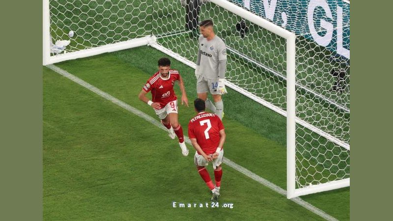 وداع مخيب للآمال للأهلي بعد خسارته أمام بورتو في المونديال وداع مخيب للآمال للأهلي بعد خسارته أمام بورتو في المونديال