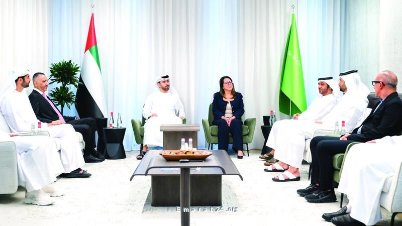 دمج شواحن السيارات الكهربائية مع محفظة سالك الإلكترونية الذكية