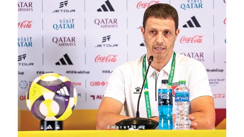 المدرب سلامي يشيد بقوة المنتخب الإماراتي الأبيض