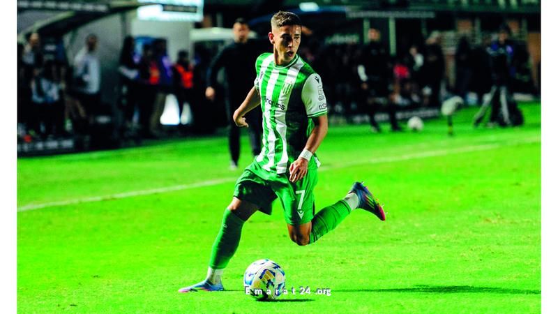 الوحدة يقترب من ضم الأرجنتيني ريفيرا مقابل 1.5 مليون دولار