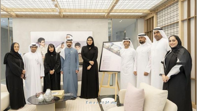 الإمارات تحتفي بتأسيس المجلس الأعلى للأمومة والطفولة بطابع تذكاري جديد الإمارات تحتفي بتأسيس المجلس الأعلى للأمومة والطفولة بطابع تذكاري جديد