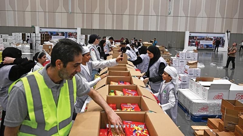 فارس العروبة يشحن سفينة محمد بن راشد الإنسانية لدعم غزة