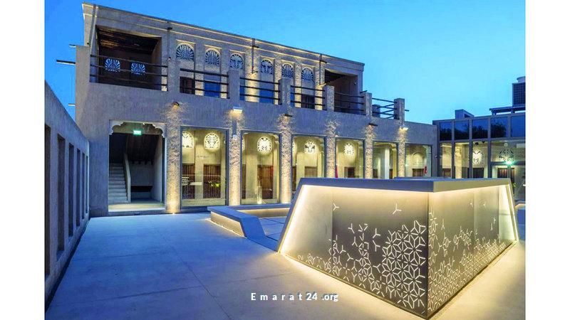 بدء برنامج المنح للمشاركة في آيكوم دبي 2025 بدء برنامج المنح للمشاركة في آيكوم دبي 2025