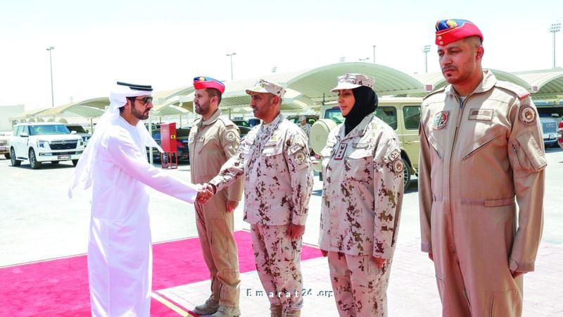 حمدان بن محمد يعرب عن فخره بجهوزية قواتنا الجوية حمدان بن محمد يعرب عن فخره بجهوزية قواتنا الجوية